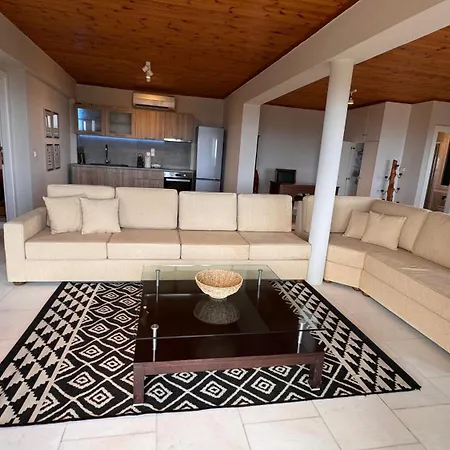 ヴィラ The Edge By Klv *