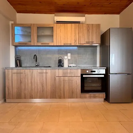 ヴィラ The Edge By Klv アルゴストリオン